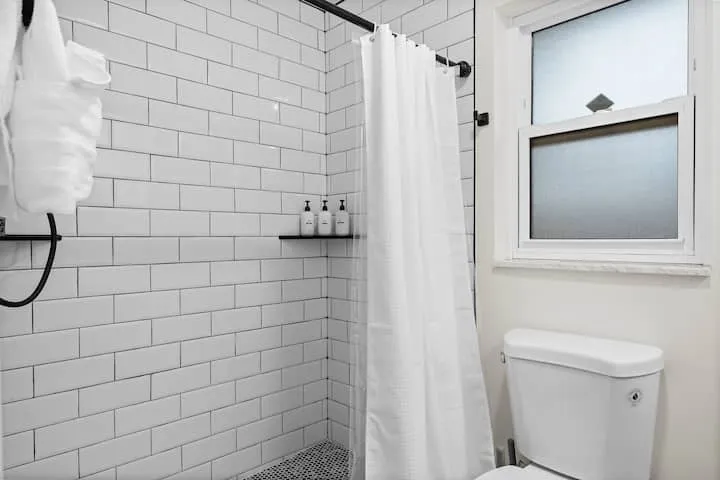 Bathroom 3 subway tile shower